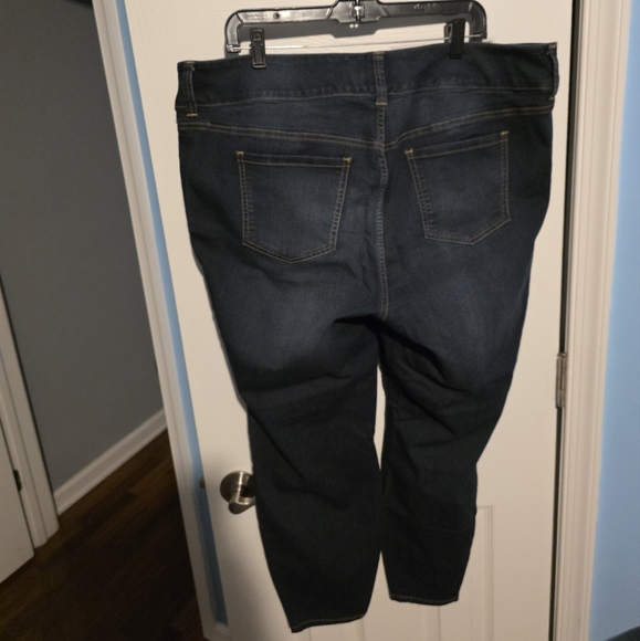 Torrid Size 22R Dark Wash Jeans - Picture 3 of 3